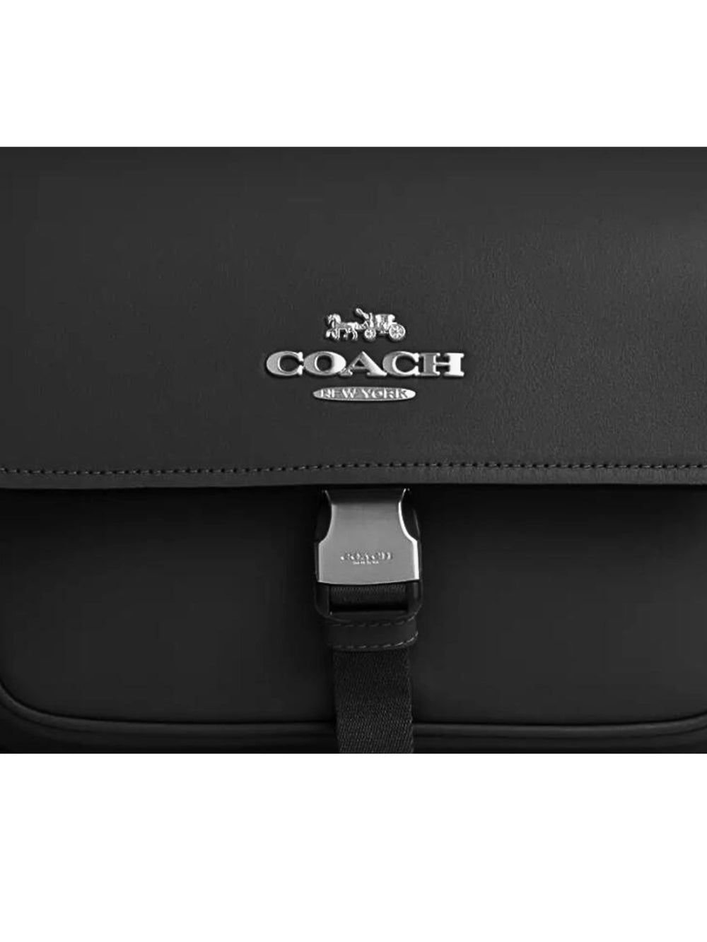 gambar-detail-Coach-Pace-Messenger-Bag-Black