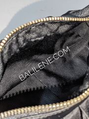 gambar-detail-dalam-Aigner-Filo-Extra-Small-Shoulder-Bag-Black