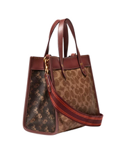 gambar-samping-Coach-Field-Tote-22-In-Signature-Canvas-With-Horse-And-Carriage-Print-Tan-Multi