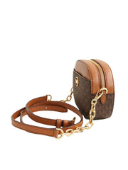 gambar-strap-detail-samping-Michael-Kors-Jet-Set-Glam-Small-Front-Pocket-Oval-Crossody-Bag-BrownWEBP
