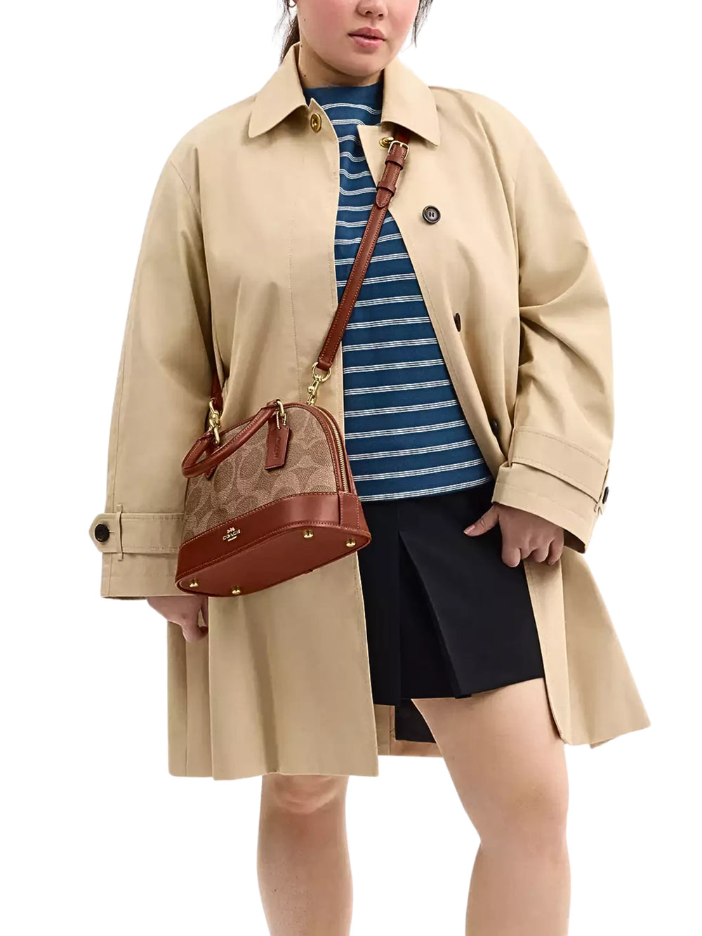 on-model-1-Coach-Sabrina-Satchel-Bag-In-Signature-Canvas-Tan-Caramel