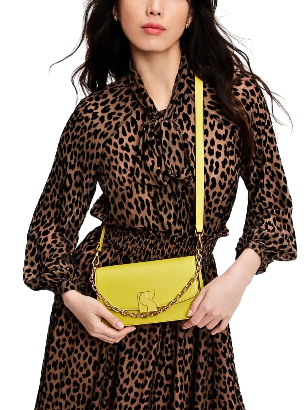 on-model-1-Kate-Spade-Dakota-Small-Crossbody-Chartreuse