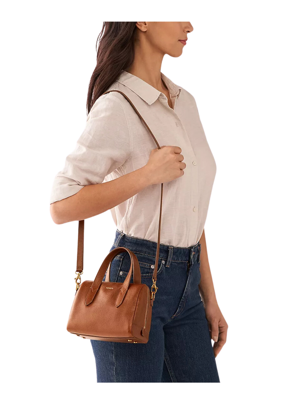 on-model-2-Fossil-Sydney-Mini-Satchel-Brown