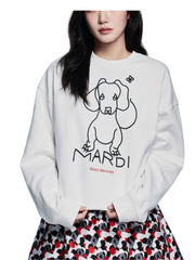 on-model-4-Mardi-Mercredi-Sweatshirt-Ddanji-CH.02-White-Black