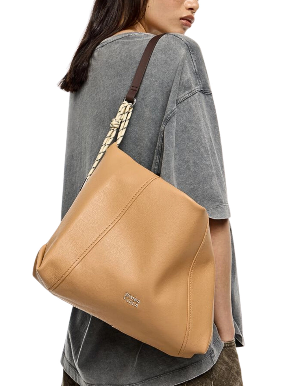 on-model-BYL-Medium-Sahara-Leather-Paper-Bag