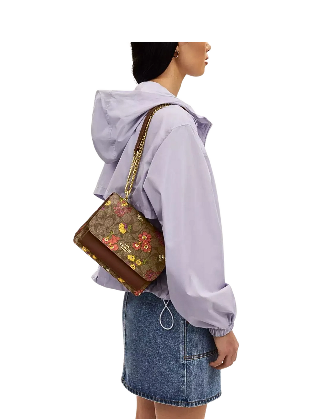 on-model-Coach-Klare-Crossbody-Bag-In-Signature-Canvas-With-Floral-Print-Khaki-Multi