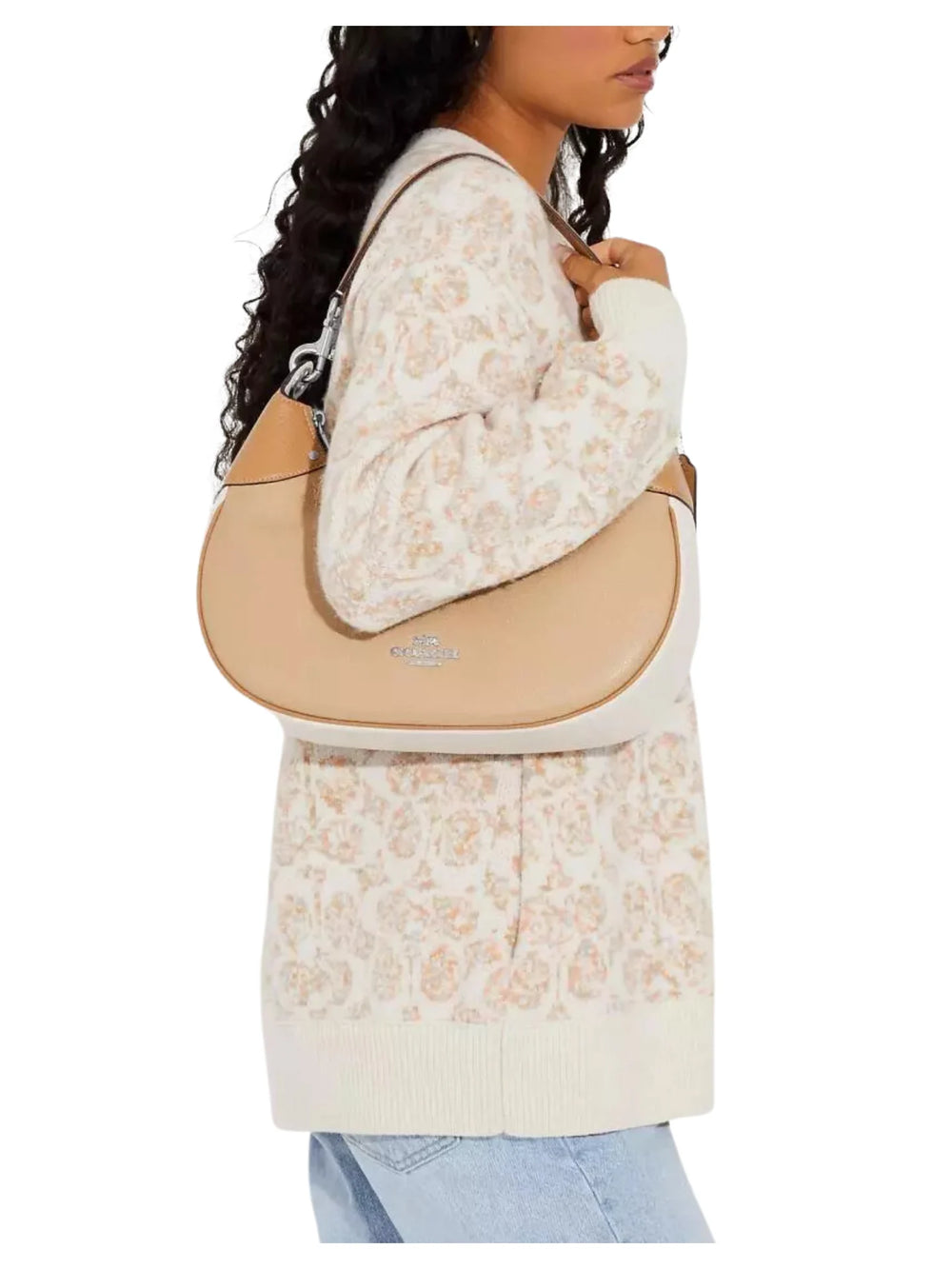 on-model-Coach-Mara-Hobo-Bag-In-Colorblok-Sandy-Beige-Multi