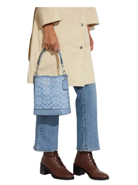 on-model-Coach-Mollie-Bucket-22-In-Signature-Chambray-Cornflower-Multi2