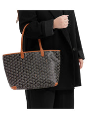 on-model-Goyard-Artois-PM-Bag-Tan