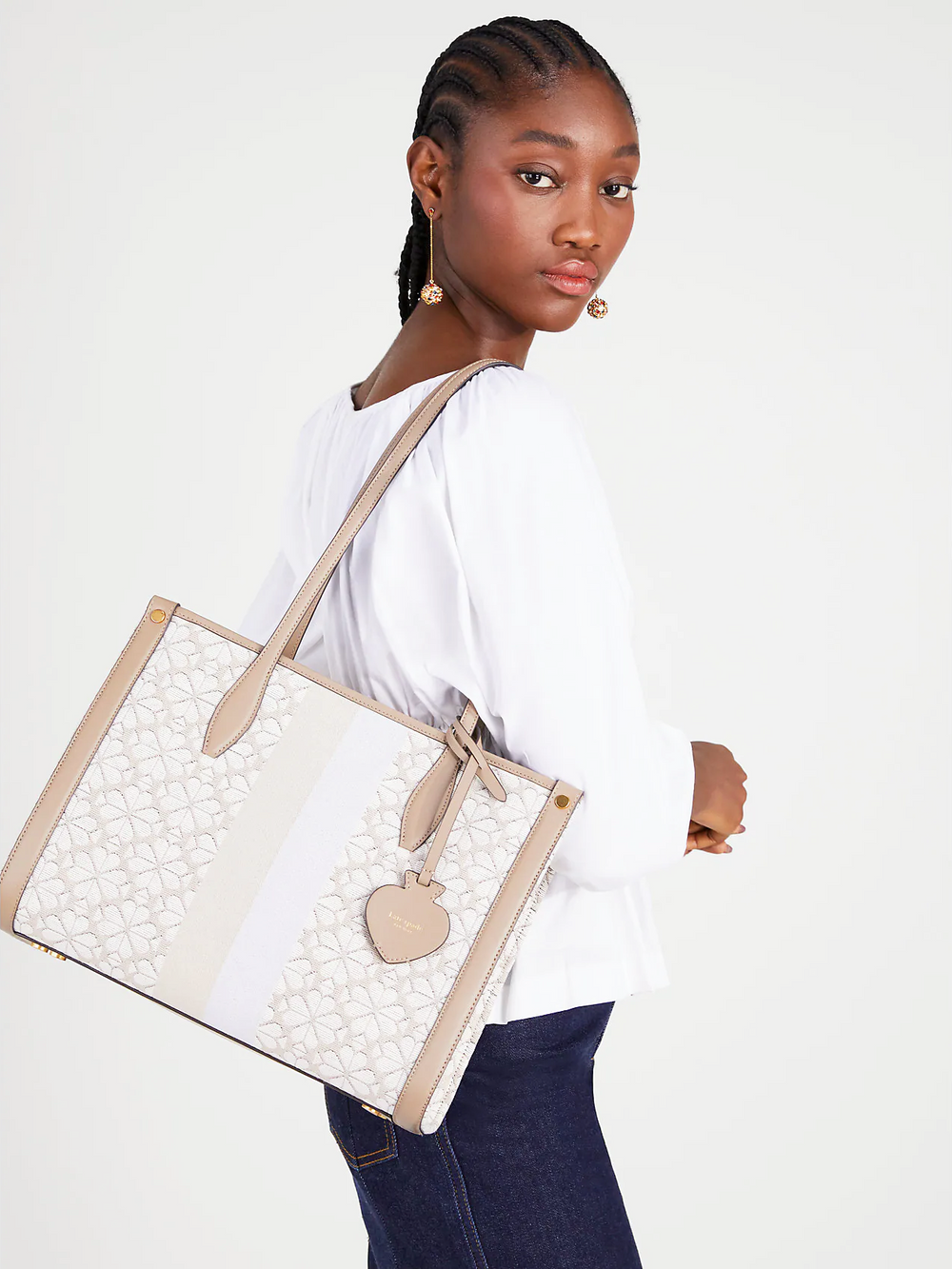 on-model-Kate-Spade-Flower-Jacquard-Stripe-Market-Medium-Tote-Natural-Multi
