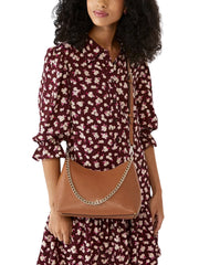 on-model-Kate-Spade-Zippy-Convertible-Crossbody-Warm-Gingerbread