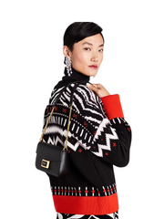 on-model-Kate_Spade-Katy-Textured-Leather-Flap-Chain-Crossbody-Bag-Black