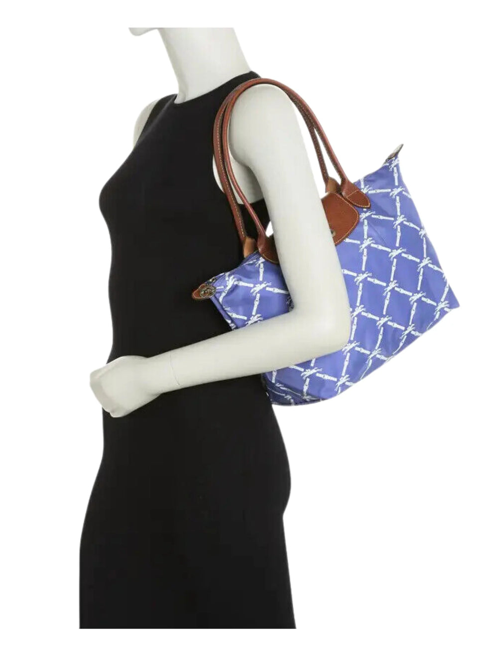 on-model-Longchamp-Le-Pliage-Medium-Lattice-Logo-Horse-Print-LavandeWEBP