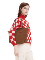 on-model-Longchamp-LeP-liage-Green-Small-Shoulder-Bag-Cognac