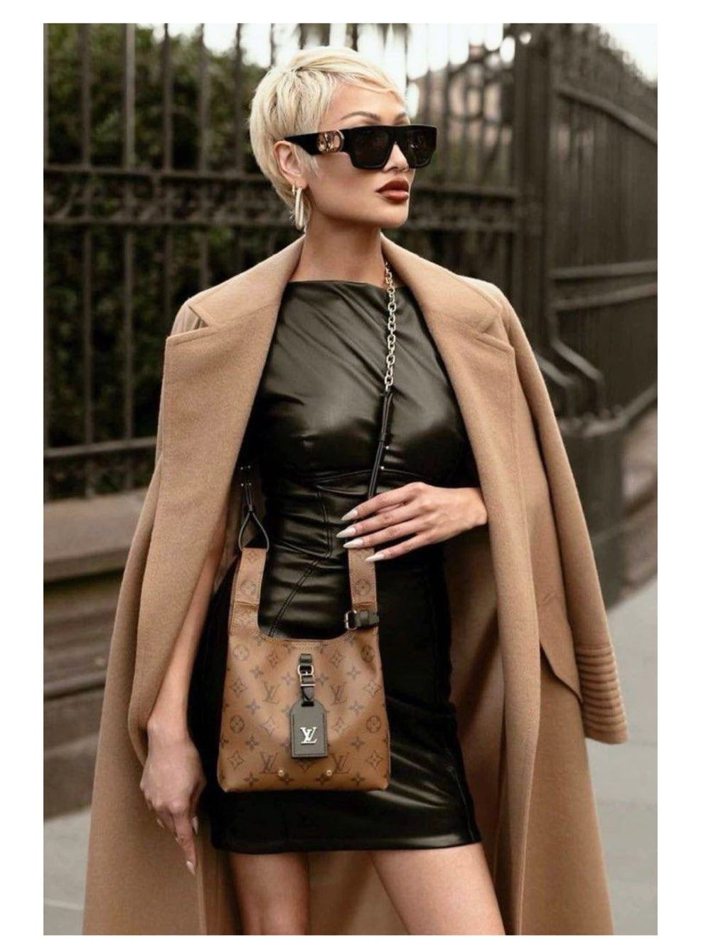 on-model-Louis-Vuiton-Atlantis-BB-Monogram-Reverse-Canvas-Brown