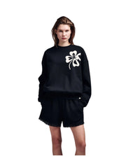 on-model-Mardi-Mercredi-Sweatshirt-Clovermardi-Black-Cream