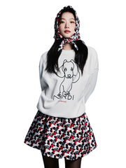 on-model-Mardi-Mercredi-Sweatshirt-Ddanji-CH.02-White-Black