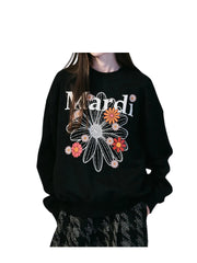 on-model-Mardi-Mercredi-Sweatshirt-Flowermardi-Blossom-Black-Cream