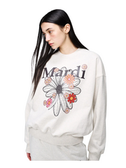 on-model-Mardi-Mercredi-Sweatshirt-Flowermardi-Blossom-Oatmea-Black