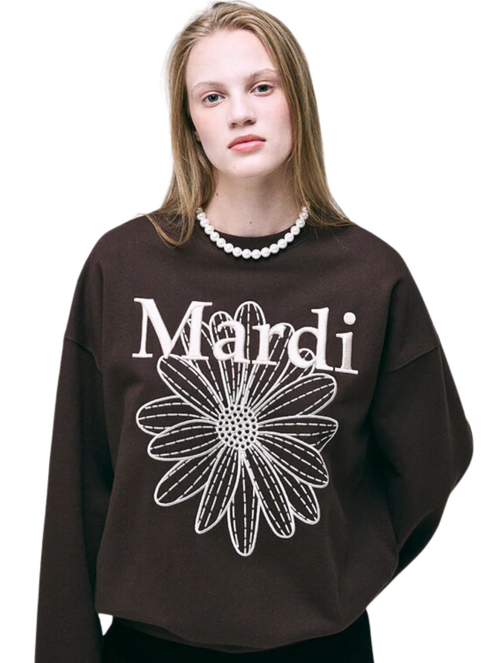 on-model-Mardi-Mercredi-Sweatshirt-Flowermardi-Needlework-Brown-Cream