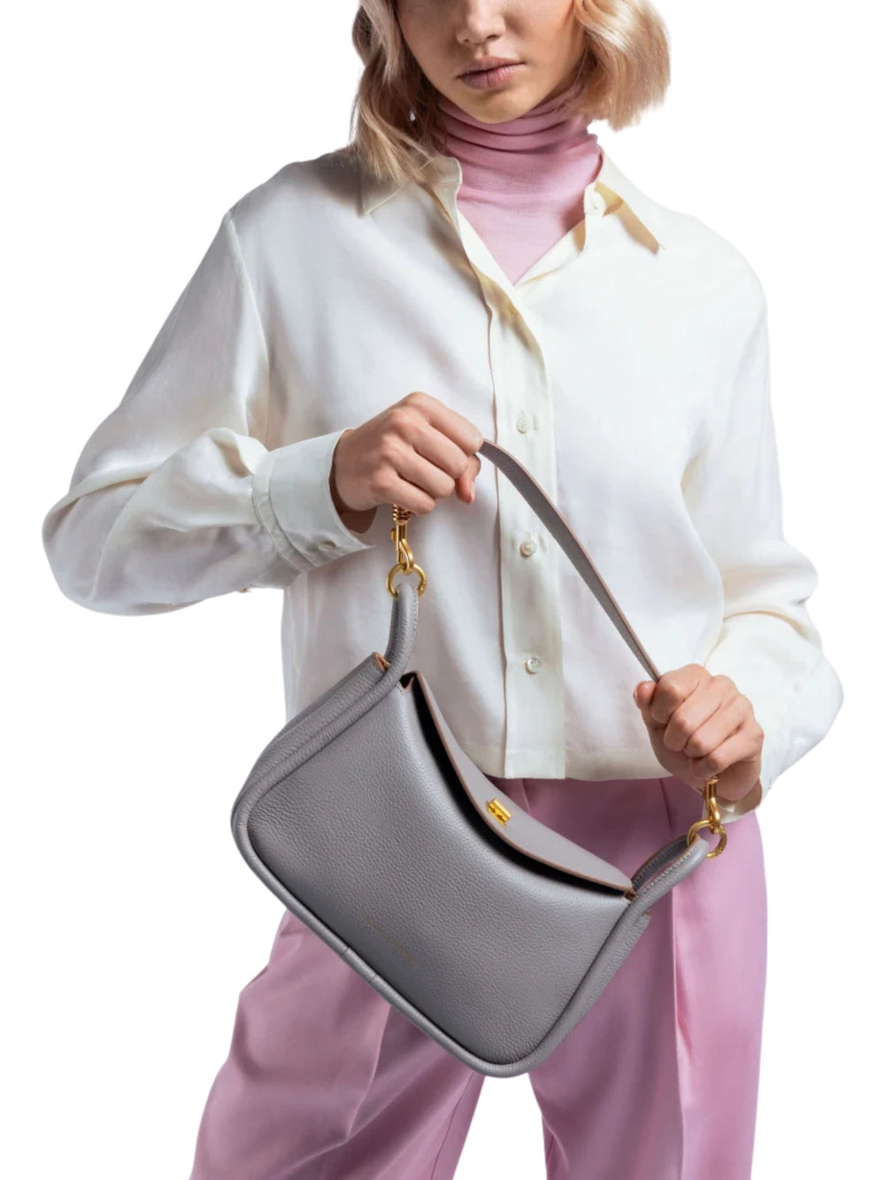 on-model-Smaak-Amsterdam-Cliff-Taupe