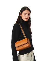 on-model-Tory-Burch-Fleming-Small-Convertible-Shoulder-Bag-Kobicha