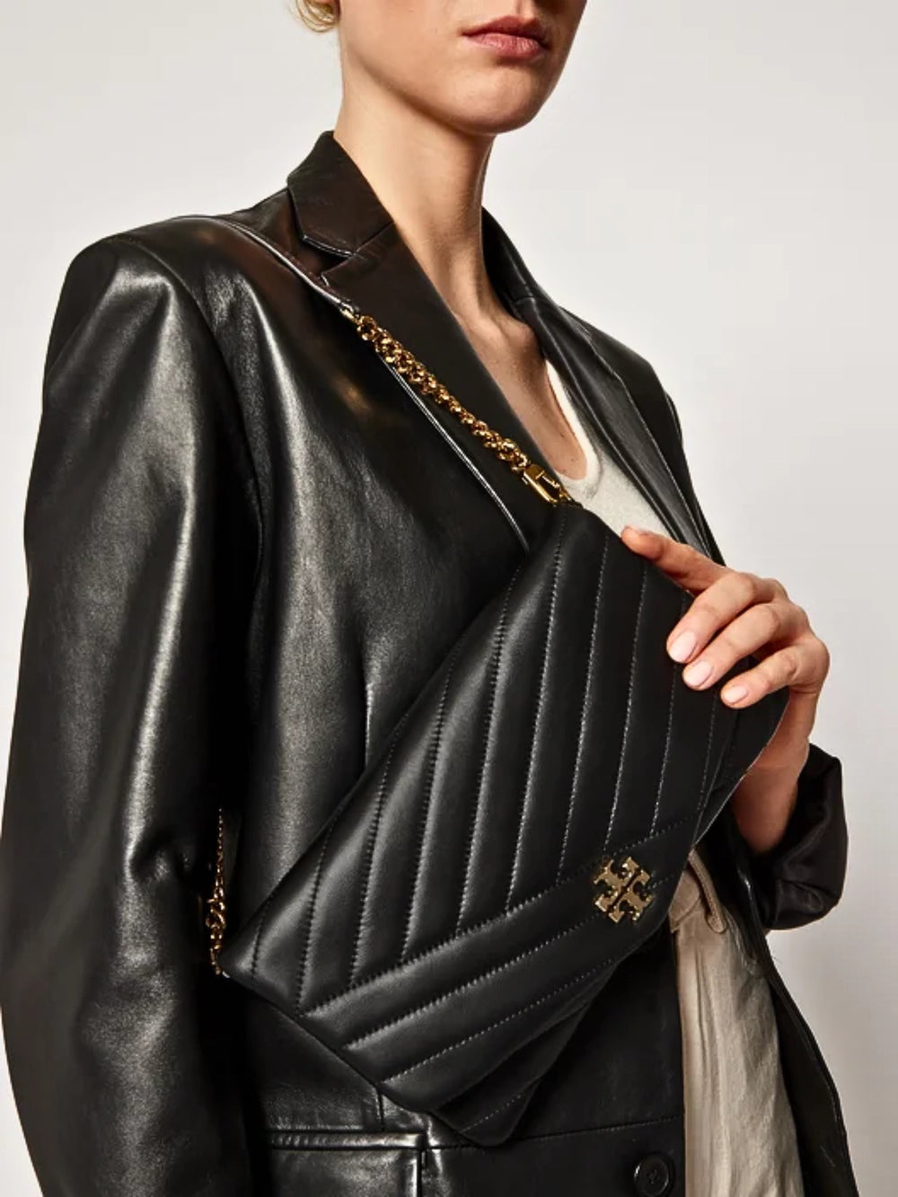 on-model-Tory-Burch-Kira-Chevron-Clutch-Black