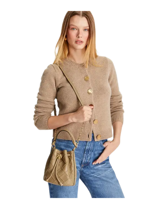 on-model-Tory-Burch-Small-Fleming-Soft-Bucket-Bag-Pebblestone