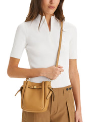 on-model-Tory-Burch-Small-Romy-Crossbody-Bag-Tiramisu