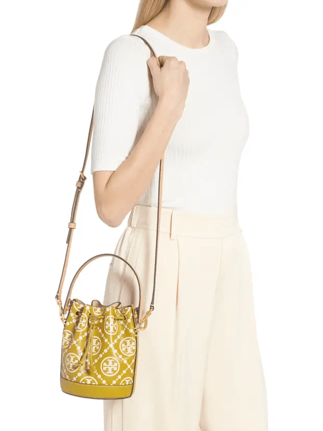 on-model-Tory-Burch-T-Monogram-Contrast-Embossed-Mini-Bucket-Bag-Island-Palm-New-Cream