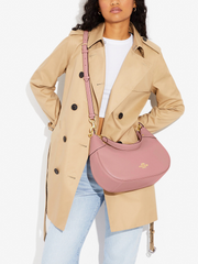 on-model2-Coach-Mara-Hobo-in-Shell-Pink