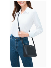 on-modell-Kate-Spade-Monica-Crossbody-Bag-Black