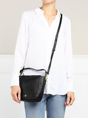 Aigner 132232 50 Roma Crossbody Bag Black