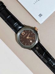 Aigner-A110101-Sorrento-Red-Dial-Leather-Strap-Watch-Balilene-detail-depan