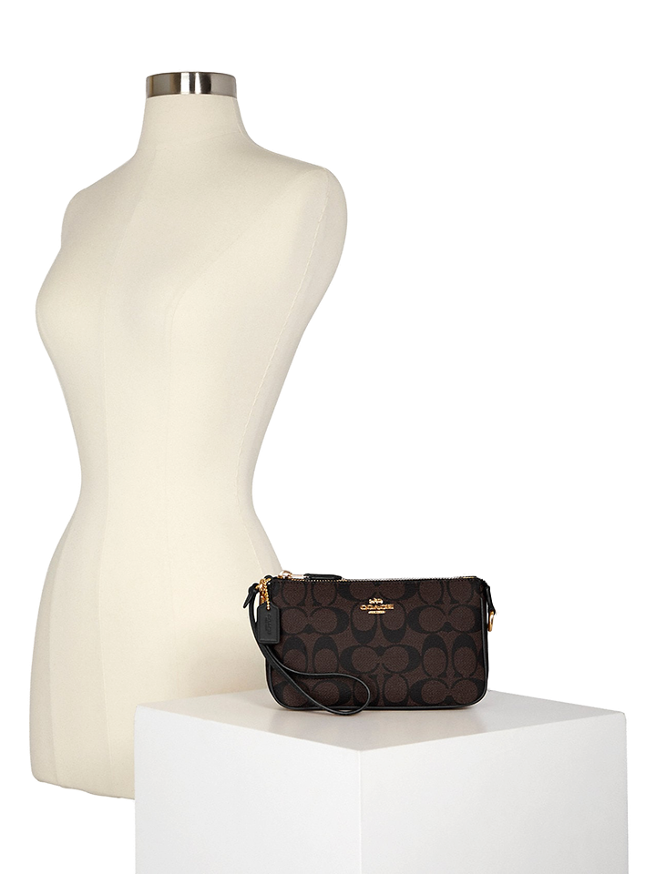 Coach-C3308-Nolita-19-In-Signature-Canvas-Brown-Black-Balilene-detail