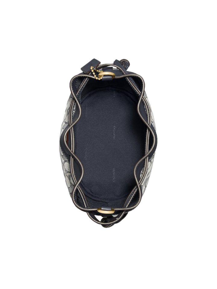 Coach-C3853-Field-Bucket-Bag-In-Signature-Jacquard-Midnight-Navy-Balilene-dalam