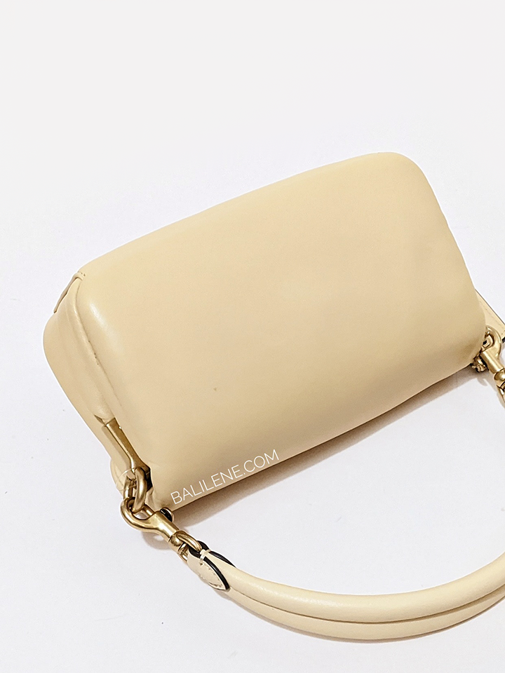 Coach-C3880-Pillow-Tabby-Shoulder-Bag-18-Vanilla-Balilene-detail-belakang