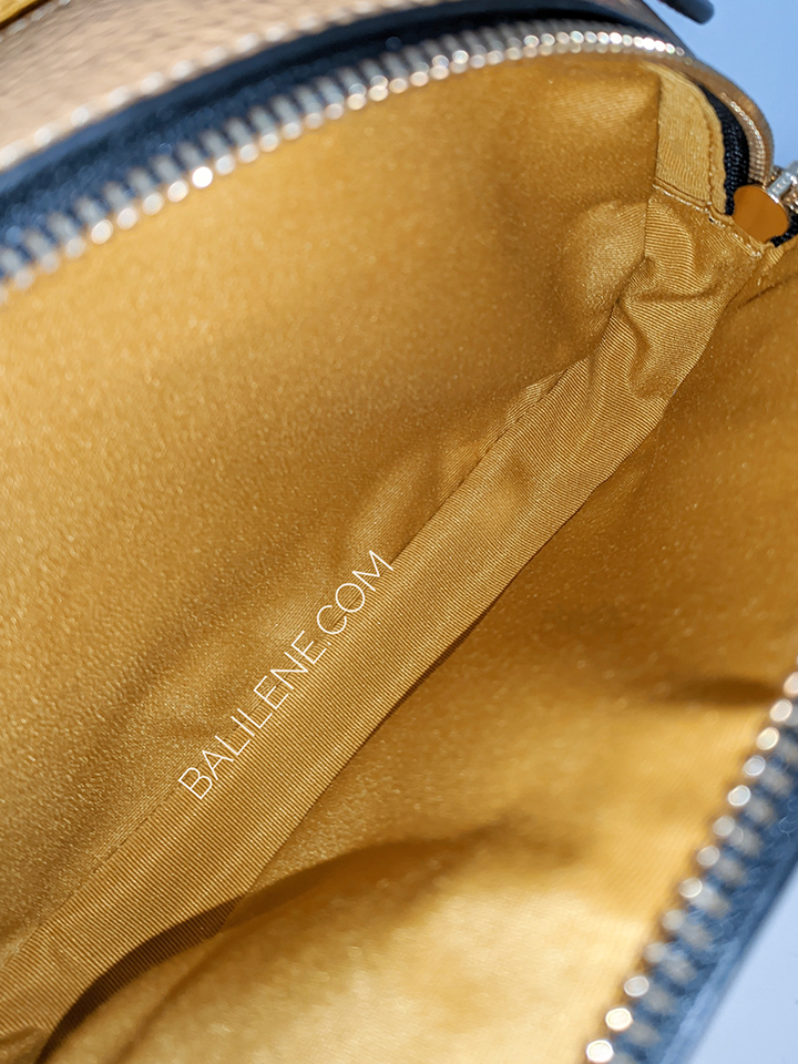 Coach-C6976-Disney-Mickey-Mouse-X-Keith-Haring-Serena-Satchel-Gold-Chalk-Multi-Balilene-detail-dalam