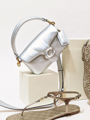 Coach-C7876-Pillow-Tabby-Shoulder-Bag-18-Metallic-Silver-Balilene-detail1