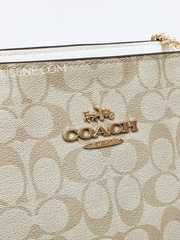 Coach-C8148-Cammie-Chain-Tote-In-Signature-Canvas-Light-Khaki-Chalk-Balilene-detail-logo