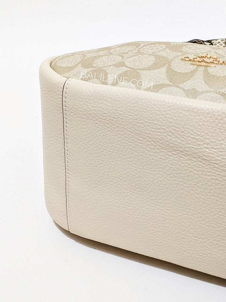 Coach-C9191-Jules-Hobo-In-Signature-Canvas-Light-Khaki-Ivory-Multi-Balilene-detail-bawah