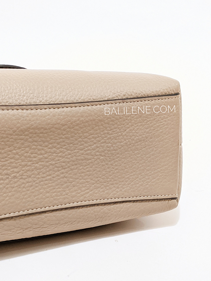 Coach-CA146-Tammie-Shoulder-Bag-With-Floral-Whipstitch-Taupe-Multi-Balilene-detail-bawah