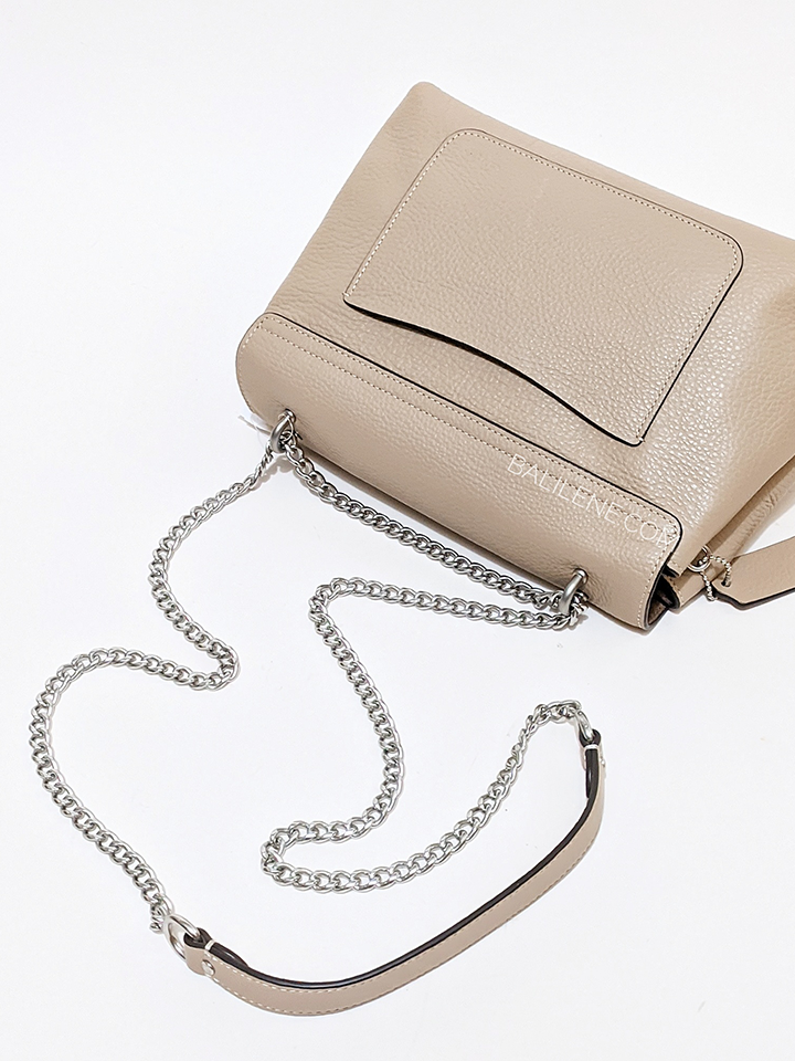 Coach-CA146-Tammie-Shoulder-Bag-With-Floral-Whipstitch-Taupe-Multi-Balilene-detail-belakang