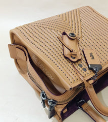 Coach-F22797-Rogue-25-Quilting-And-Rivets-Light-Saddle-samping_2