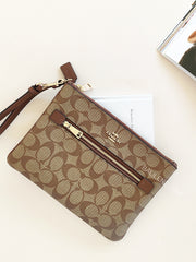 Coach F79896 Gallery Pouch In Signature Khaki Saddle