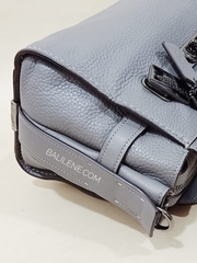 Coach-F87295-Swagger-27-Leather-Grey-Balilene-detail-samping