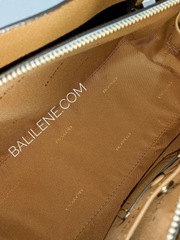 Coach-Lora-Carryall-30-Chalk-Balilene-detail-dalam