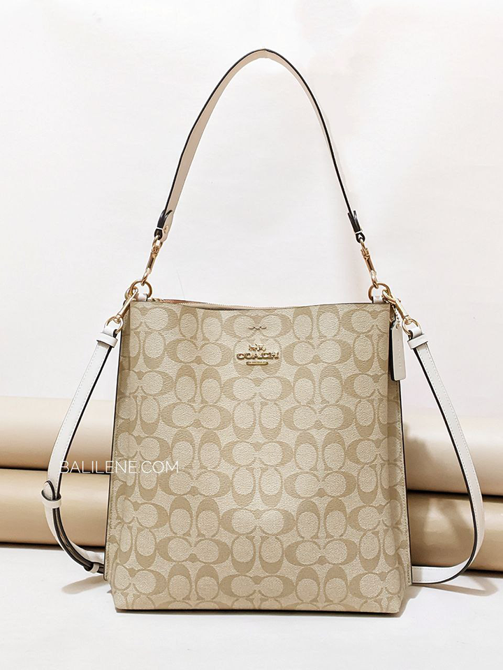 Coach-Mollie-Bucket-Bag-In-Signature-Canvas-Light-Khaki-Chalk-Balilene-detail-depan