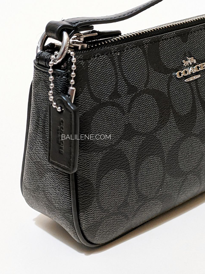 Coach-Nolita-19-In-Signature-Canvas-Silver-Graphite-Black-Balilene-detail-samping