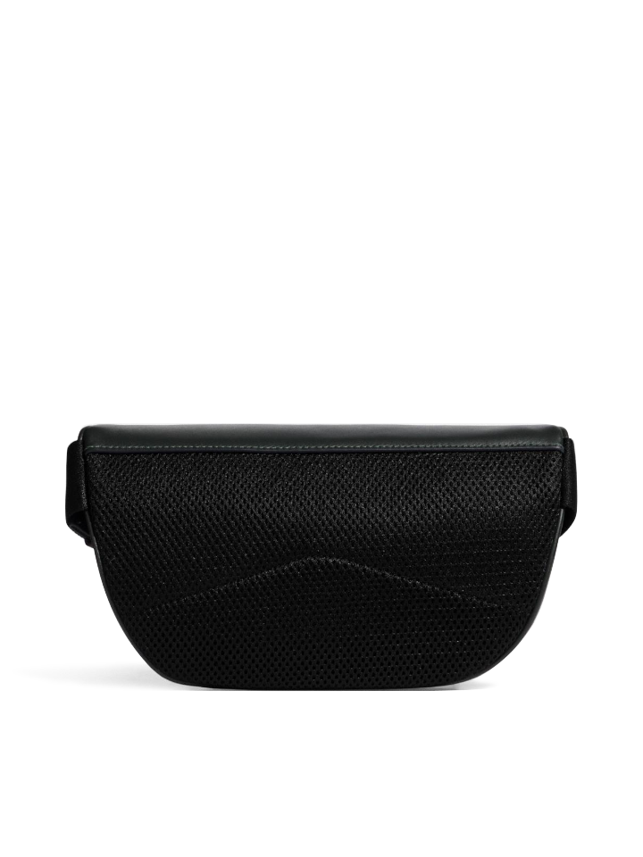 Coach fanny 2025 pack amazon